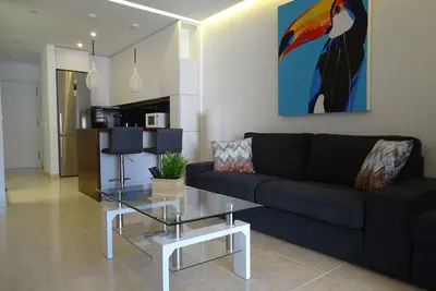 Image de Belle maison tout confort 2 ch, 2sdb, 2 terrasses, piscine, wifi
