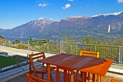 Image de La Quiete 23 Holideal Apartment Lake View
