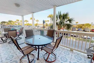 Image de Dolphin Watch Condominiums Unité 1 - Face à l'océan - Wi-Fi Gratuit