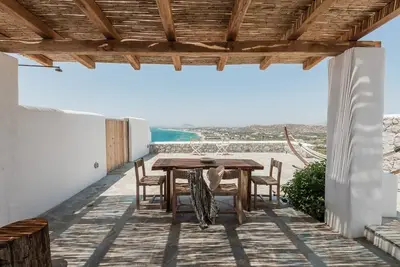 Image de Villa Mihail est une suite de luxe en bord de mer