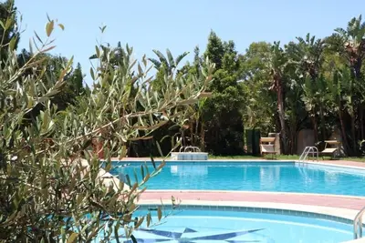 Maison avec parc et piscine