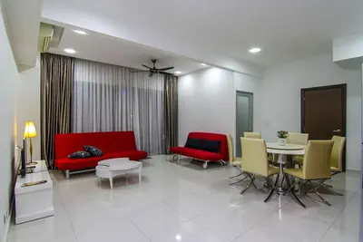 Image de 3br Top Klcc View at Regalia Residence