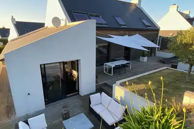 Image de Maison d'architecte au calme avec grande terrasse et jardin à 5mn de la plage