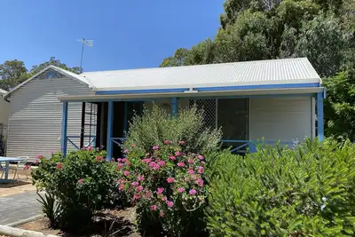 Image de Lakeside Lodge Baldivis Short Stay - Cottage Blanc