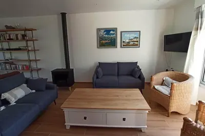 Image de Maison bord de mer 4 chambres (120 m de la plage de Caroual)