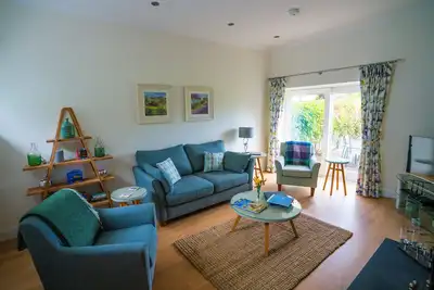 Image de Cottage de luxe avec 2 chambres, animaux acceptés, à quelques pas du côté du lac