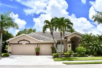 Image de Nouvelle Liste: Belle maison haut de gamme à Stoneybrook