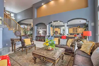 Image de Élégant Lone Tree Home - Près des sentiers de randonnée + Denver