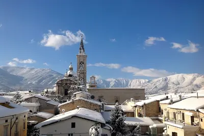 Image de La Finestra Sulmò, appartement panoramique à Sulmona avec vue sur le centre historique