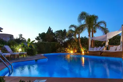 Image de Porto Cervo center - Whole House - private pool with salt