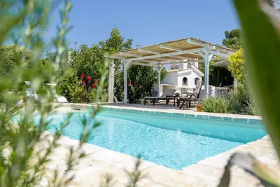 Image de Trulli Avec Piscine PRIVÉE \"Il Torchio\"