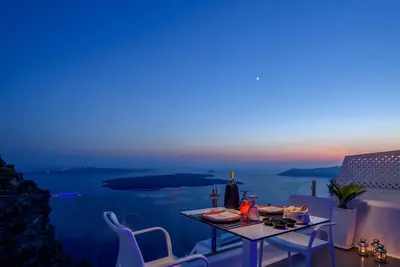 Image de Deluxe Plunge Pool & Indoor Jacuzzi Suite