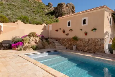 Villa de luxe avec piscine / jacuzzi privé offrant 10% de réduction 09 / 09-27/09/19 inc