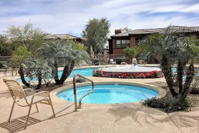 Image de Haut de gamme 2-Br Condo North Scottsdale - Calme, Piscine, Wifi, Golf, Shopping
