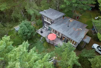 Image de Paradis de la forêt privée dans un endroit parfait