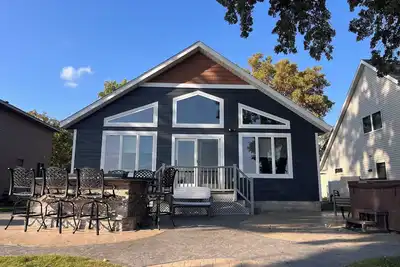 Image de Belle maison du lac sur Eagle Lake