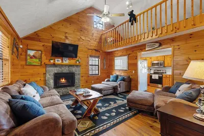 Image de Family Cabin Retreat ** - Vues magnifiques sur les montagnes **