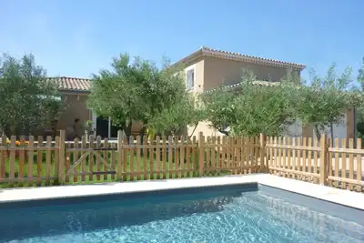 Image de Maison  cosy au grand calme, 4km d'Uzes piscine - 6 p