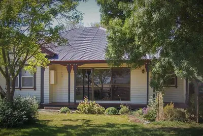 Image de Pepperton Homestead - Évadez-vous de la ville sous un ciel étoilé et dans un cadre paisible