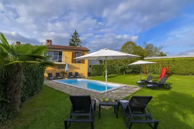 Image de Reduction En Septembre. . . . . . Consultez notre offre! ! ! ! ! ! ! ! !