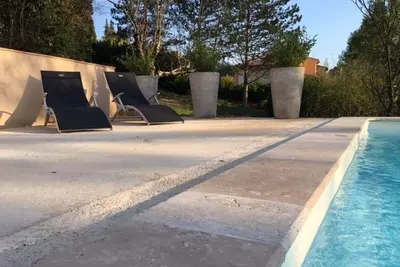 Image de Nouveau à Salernes : Jolie Bastide dans le Var avec piscine privée