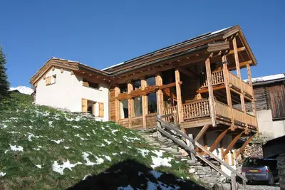 Image de Le Mieli chalet  de charme en mélèze ****   avec vue panoramique pour 6 pers