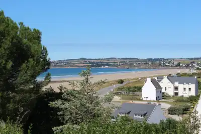 Image de Maison Jardin, Commune de Plomodiern lieu dit Lestrevet (Plage)