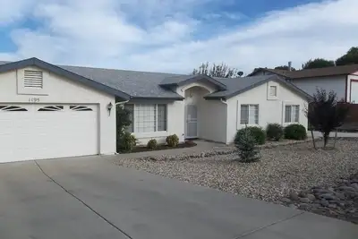 Image de Bear Creek Immobilier Et Gestion IMMOBILIÈRE PRÉSENTE Cette Maison De Club De Pays