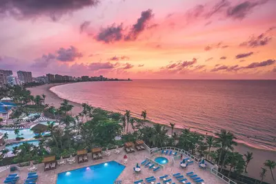 Image de Ocean Front❤Deluxe 2 chambres✨Hôtel Aménagements. Meilleur prix par propriétaire!