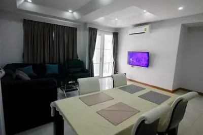 Image de Basic Line Home à Chiang Mai dans la vieille ville, 4 chambres, 5 salles de bain, Kichen