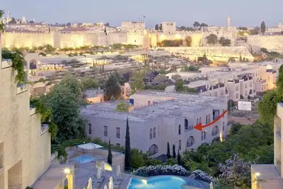 Image de Serene Apt In David’s Village / Mamilla, Jerusalem!