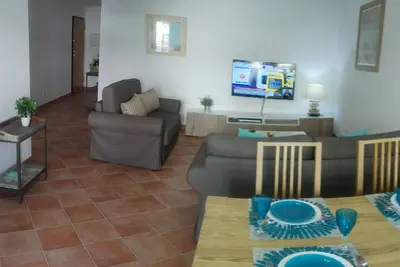 Image de Appartement w / piscines d'eau chaude - de charme, confortables et bien situés