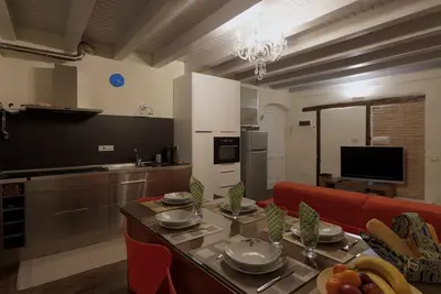 Image de House 41, nouvel appartement de prestige dans un village historique