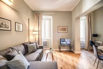 Image de Bright apartment at Via dei Cappellari at walking distance from all tourist attractions.