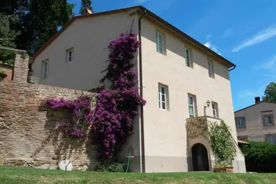 Image de Top-Hill Farm-House dans un village toscan pittoresque avec une vue imprenable.