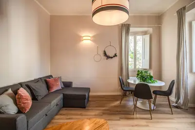 Image de Pleasant and quiet apartment situated on Via dei Cappellari, in the heart of historic center.