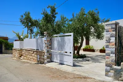 Image de Villa neuve avec piscine et terrasse Marina Alcamo