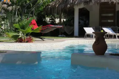 Image de Villa Caraïbes /Piscine-Jacuzzi/200m plage-restos/Wifi Gratuit