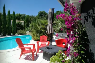 Image de Maison Villa En Bois Moderne Design Lumineuse Haut De Gamme  6 Kms Mer