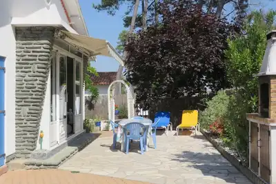 Villa individuelle arborée proche de la plage, calme et tranquillité assurés