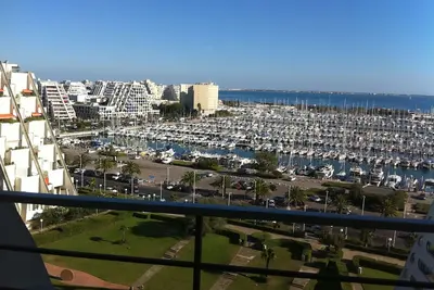 Image de 120m2 CLIMATISÉ Vue Exception  Port-Mer Terrasse 80m2 Lumineux