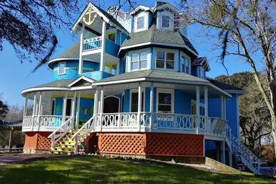 Image de Retiré Victorian Beach House à Corolla, en Caroline du Nord.