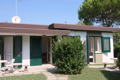 Image de Appartement de vacances avec jardin privé et climatisation