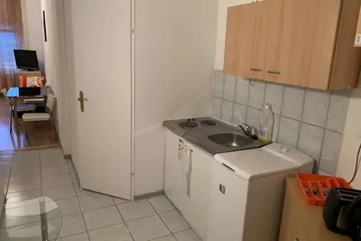 Image de Studio juste en face du métro