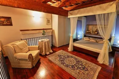 Image de Appartement Deux Pieces à Palazzo d'Epoca, climatisation, de la Mer 6 Km