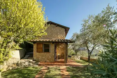Image de Vacation Home Ă Corsanico-bargecchia avec 2 chambres Ă coucher, 4 couchages