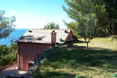 Image de Detached villa, near 5 Terre, sea view, with park and private parking space
