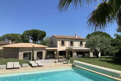 Image de Villa Nord Sud Climatisation Wifi Piscine Chauffée