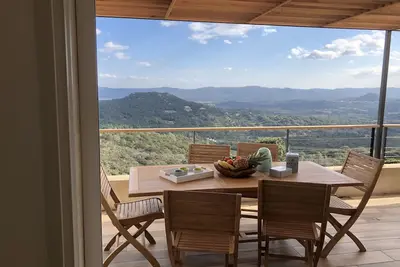Image de location villa 270m²sur 2 niveaux climatisée corse du sud a sotta avec piscine