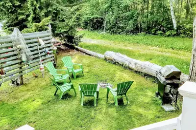 Image de 3 min à pied pour sable! -2 Bdr-Sleeps 5 / Enfant / Chien / Pour toute la famille / Équipements en abondance! !